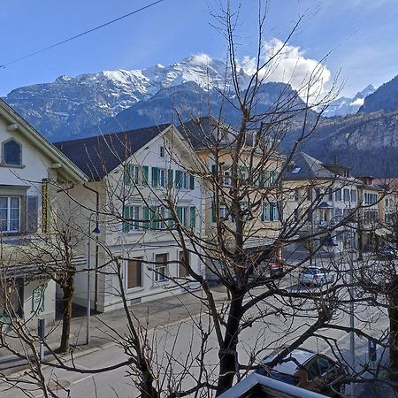 Meiringen Holiday エクステリア 写真